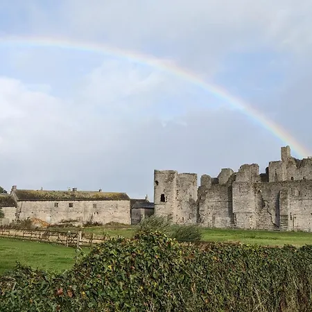 Castle Keep Tea Отель типа 